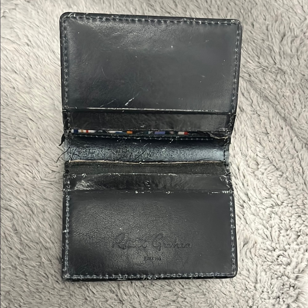 Robert Graham magnetic close navy Leather Wallet card holder. Authentic!
